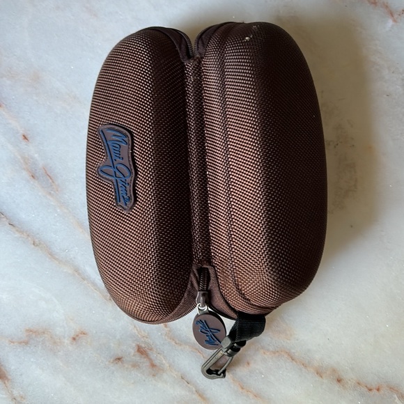 MAUI JIM SUNGLASSES HARD CASE - Picture 5 of 13